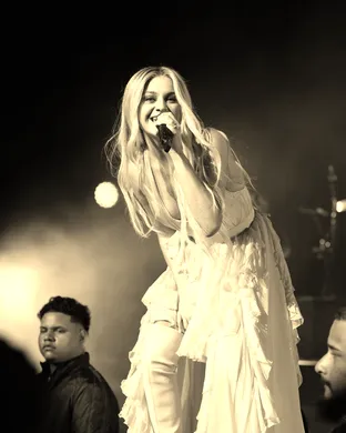 Kelsea Ballerini Sacramento